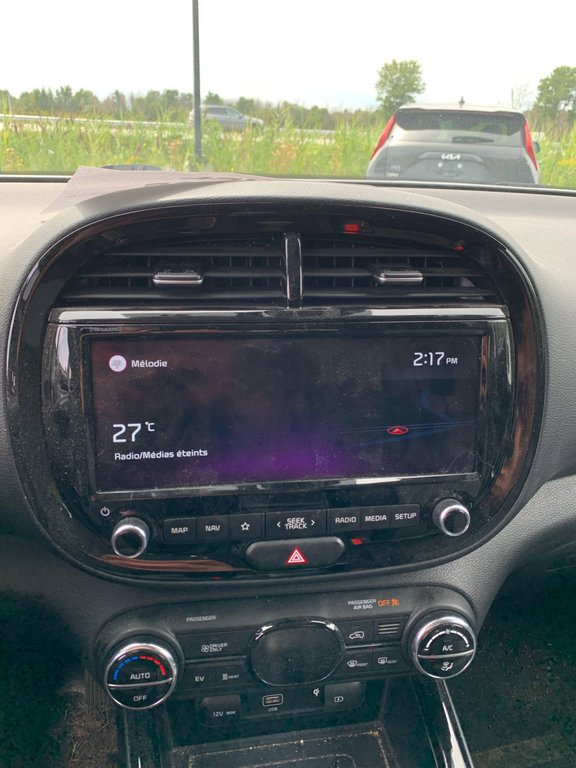 Kia SOUL EV EV Premium, JAMAIS ACCIDENTÉ, NAVIGATION 2022 à Mirabel, Québec - 16 - w1024h768px