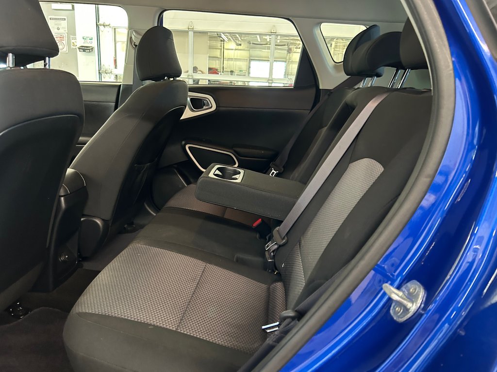 Kia SOUL EV EV Premium, JAMAIS ACCIDENTÉ, NAVIGATION 2022 à Mirabel, Québec - 30 - w1024h768px