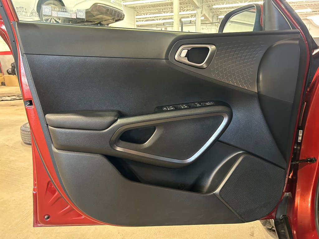 2021 Kia Soul EX, JAMAIS ACCIDENTÉ, SIÈGES ET VOLANT CHAUFFANTS in Mirabel, Quebec - 8 - w1024h768px