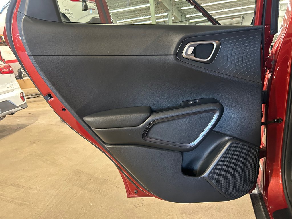 2021 Kia Soul EX, JAMAIS ACCIDENTÉ, SIÈGES ET VOLANT CHAUFFANTS in Mirabel, Quebec - 26 - w1024h768px
