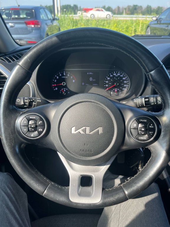 2022 Kia Soul EX+, JAMAIS ACCIDENTÉ, TOIT, MAGS in Mirabel, Quebec - 10 - w1024h768px