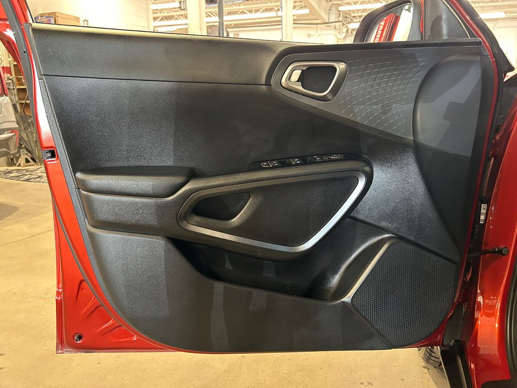 2023 Kia Soul EX, JAMAIS ACCIDENTÉ, TOIT OUVRANT, MAGS in Mirabel, Quebec - 8 - w1024h768px