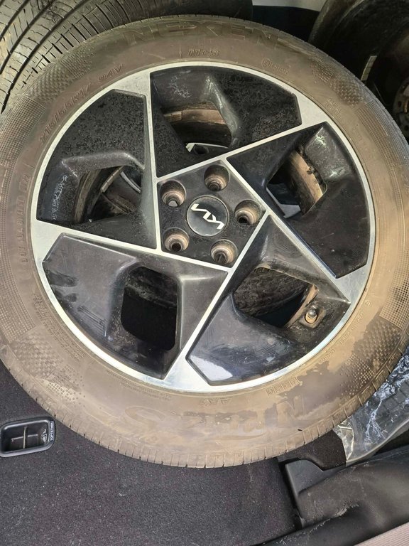 Kia Soul EX+, JAMAIS ACCIDENTÉ, 8 PNEUS, TOIT OUVRANT 2023 à Mirabel, Québec - 5 - w1024h768px