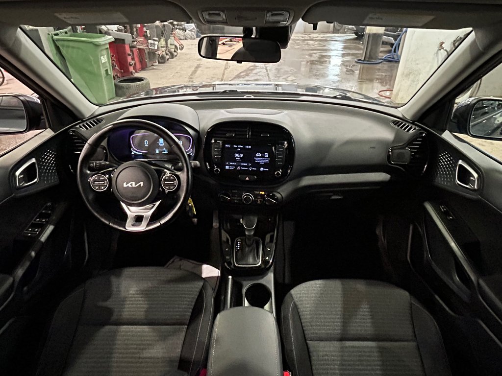Kia Soul EX, JAMAIS ACCIDENTÉ, SIÈGES CHAUFFANTS, MAGS 2023 à Mirabel, Québec - 4 - w1024h768px