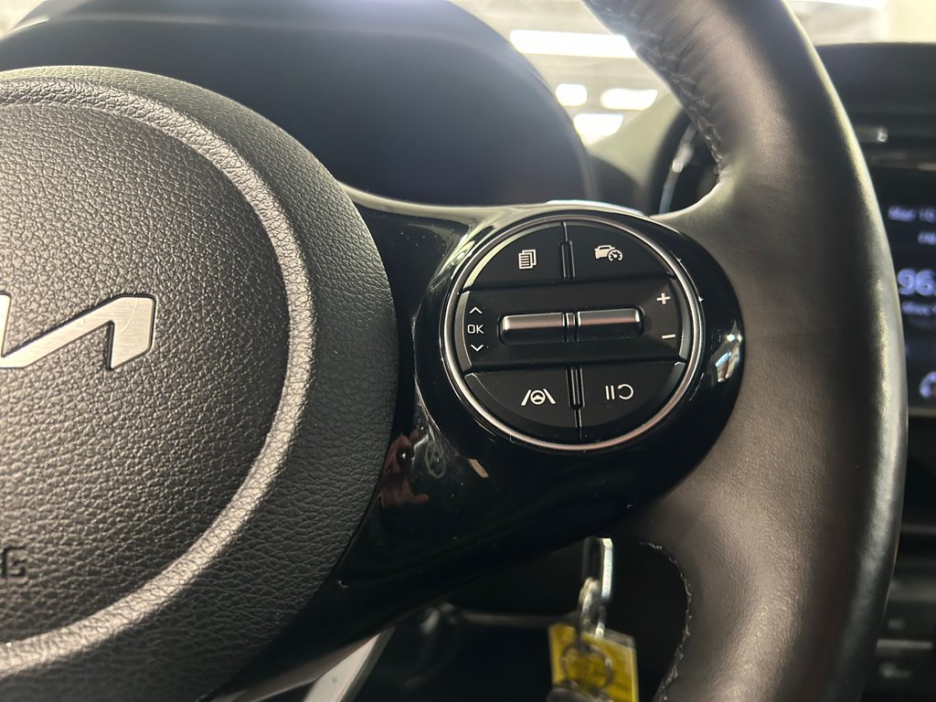 Kia Soul EX, JAMAIS ACCIDENTÉ, SIÈGES CHAUFFANTS, MAGS 2023 à Mirabel, Québec - 16 - w1024h768px