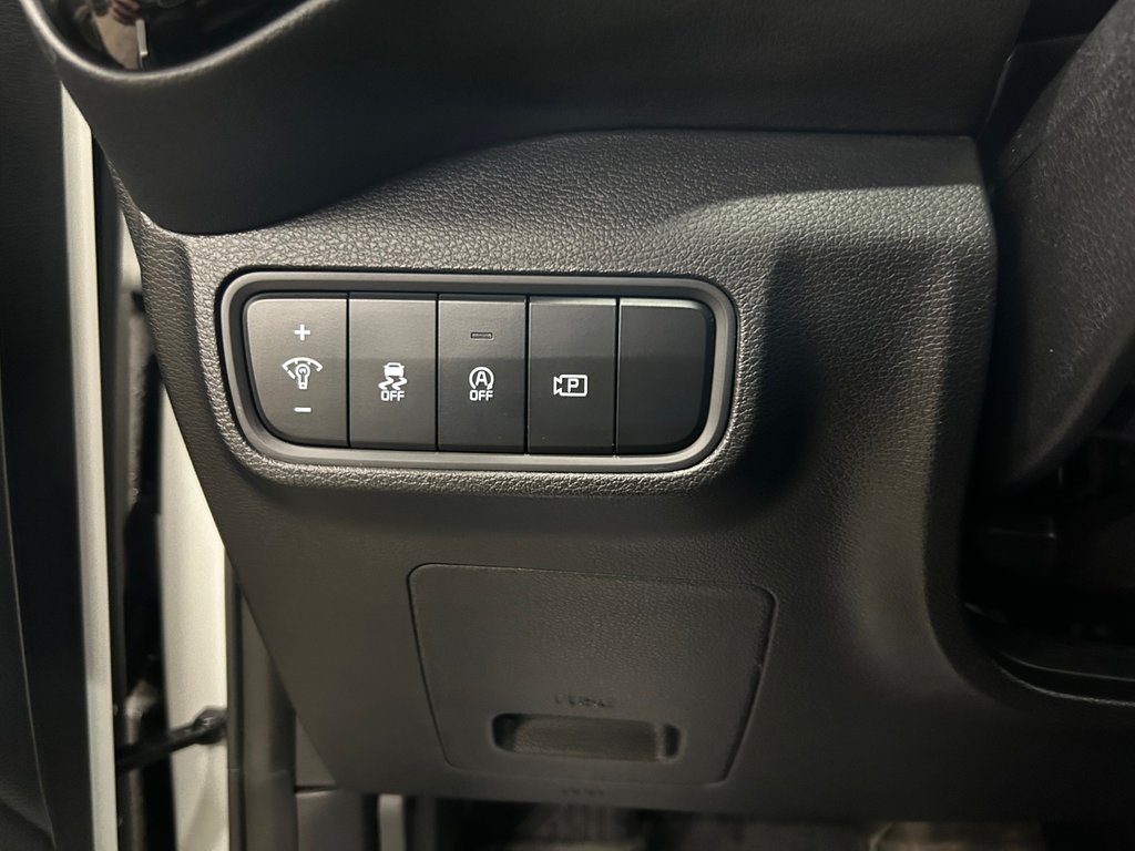 2025 Kia Soul EX Premium, JAMAIS ACCIDENTÉ, TOIT OUVRANT,8 PNEUS in Mirabel, Quebec - 26 - w1024h768px