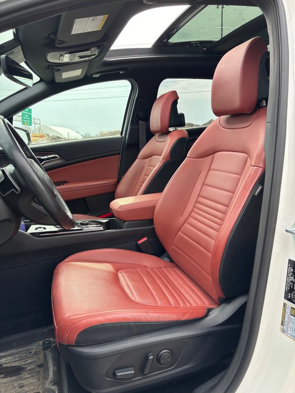 Kia Sportage Hybrid SX, JAMAIS ACCIDENTÉ, CUIR, TOIT, AWD, GPS 2023 à Mirabel, Québec - 9 - w1024h768px