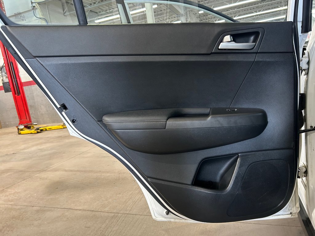 2020 Kia Sportage EX, JAMAIS ACCIDENTÉ, TOIT, AWD, MAGS in Mirabel, Quebec - 36 - w1024h768px