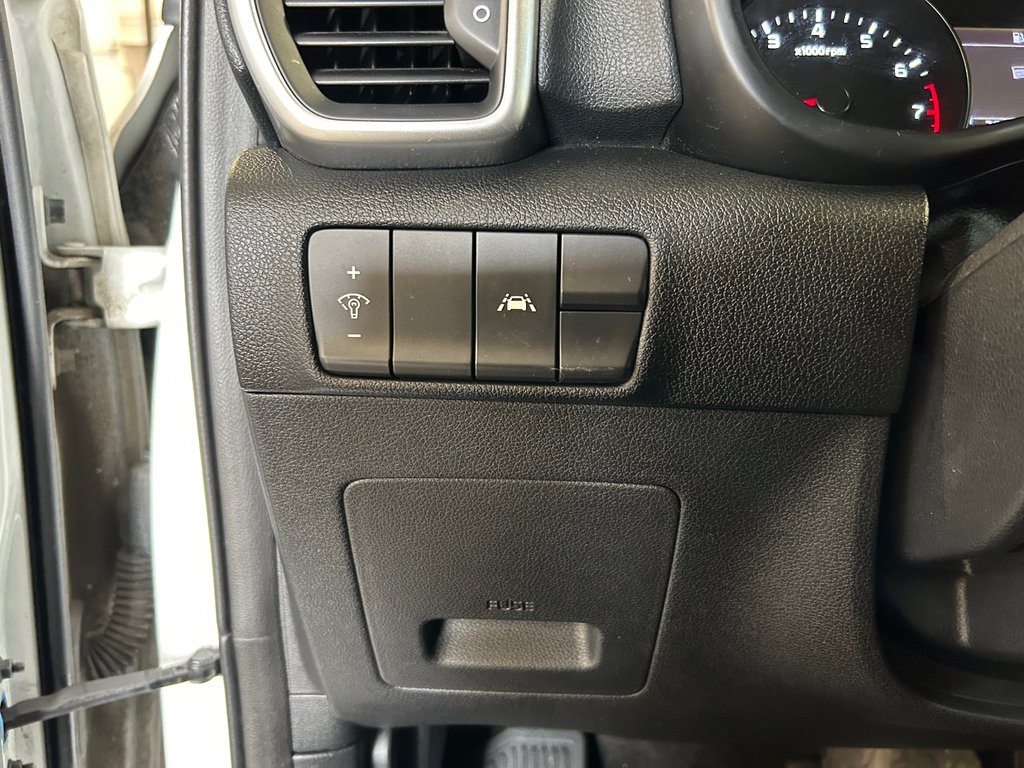 2020 Kia Sportage EX, JAMAIS ACCIDENTÉ, TOIT, AWD, MAGS in Mirabel, Quebec - 27 - w1024h768px