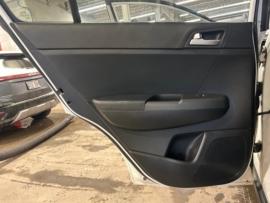 Kia Sportage LX, JAMAIS ACCIDENTÉ, AWD, SIÈGES CHAUFFANTS 2020 à Mirabel, Québec - 26 - w1024h768px