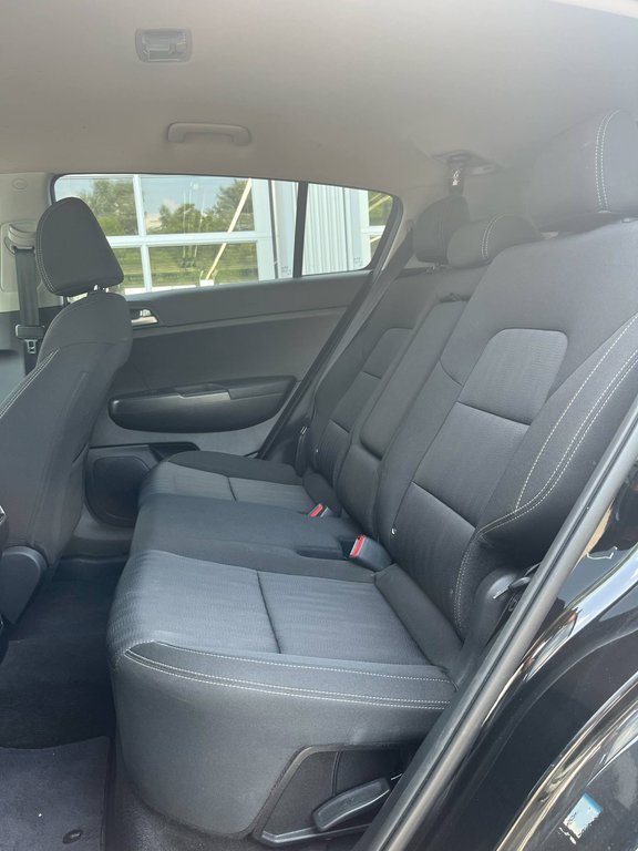2022 Kia Sportage LX, JAMAIS ACCIDENTÉ, APPLE CARPLAY in Mirabel, Quebec - 19 - w1024h768px