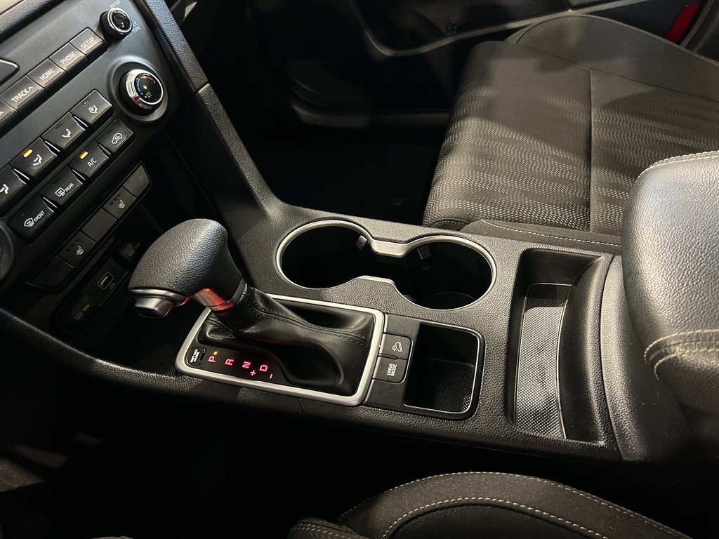 Kia Sportage LX, JAMAIS ACCIDENTÉ, APPLE CARPLAY 2022 à Mirabel, Québec - 19 - w1024h768px