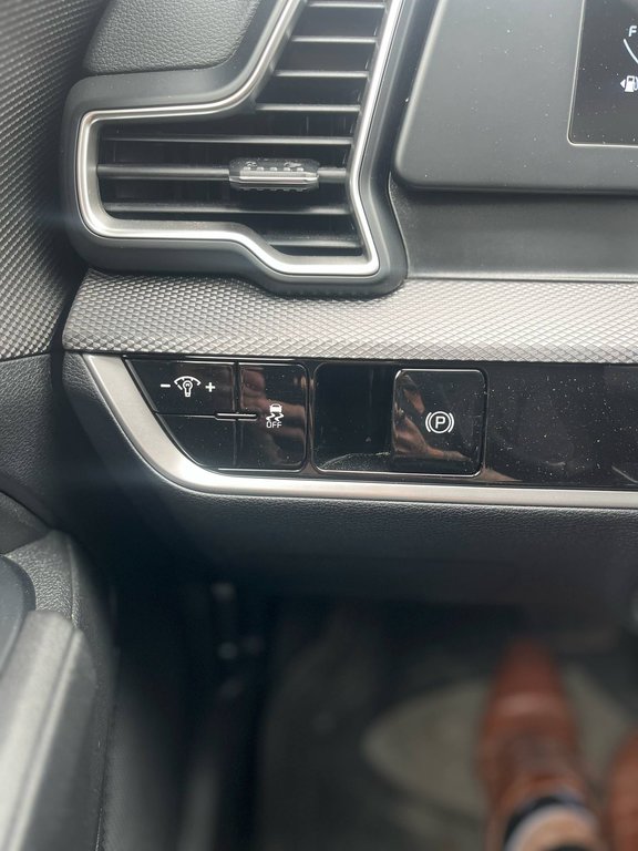 Kia Sportage LX, JAMAIS ACCIDENTÉ, HITCH, SIÈGES CHAUFFANTS 2023 à Mirabel, Québec - 17 - w1024h768px