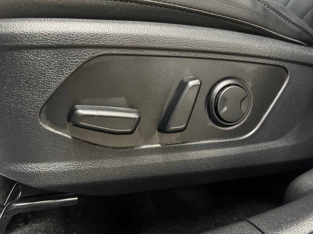 2023 Kia Sportage X-Line, JAMAIS ACCIDENTÉ, CUIR, AWD, MAGS in Mirabel, Quebec - 10 - w1024h768px