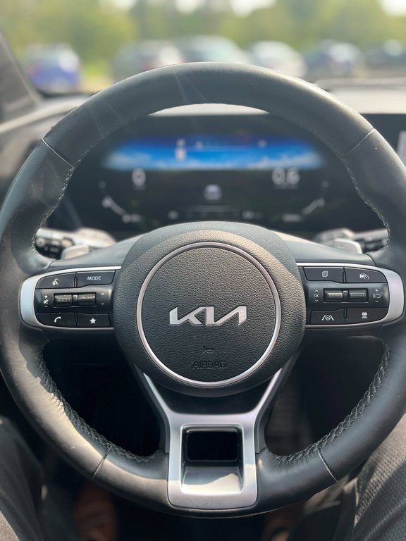 Kia Sportage X-Line Limited, JAMAIS ACCIDENTÉ, CUIR, TOIT, AWD 2023 à Mirabel, Québec - 10 - w1024h768px