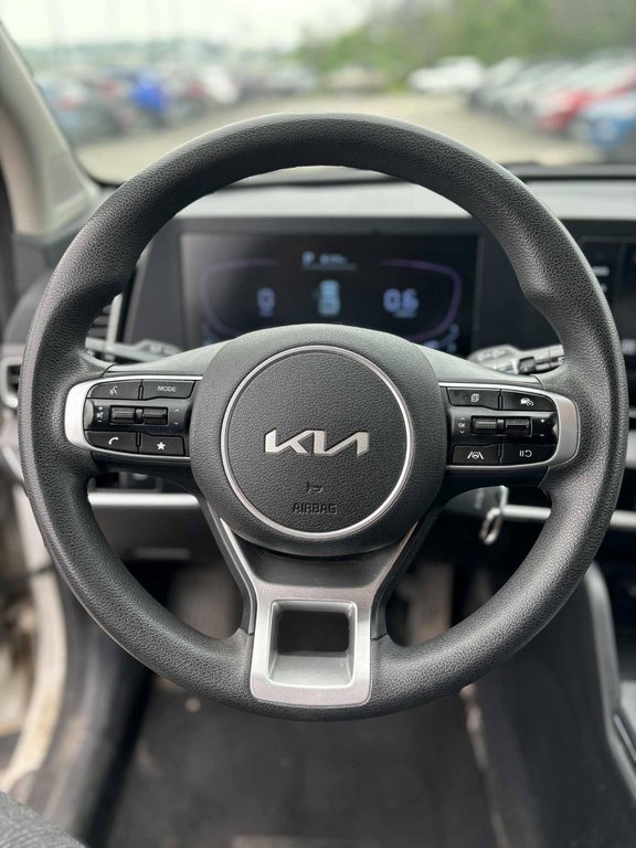 Kia Sportage LX, AWD, JAMAIS ACCIDENTÉ, MAGS 2023 à Mirabel, Québec - 8 - w1024h768px