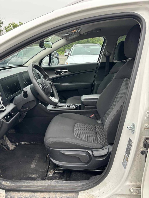 Kia Sportage LX, AWD, JAMAIS ACCIDENTÉ, MAGS 2023 à Mirabel, Québec - 7 - w1024h768px