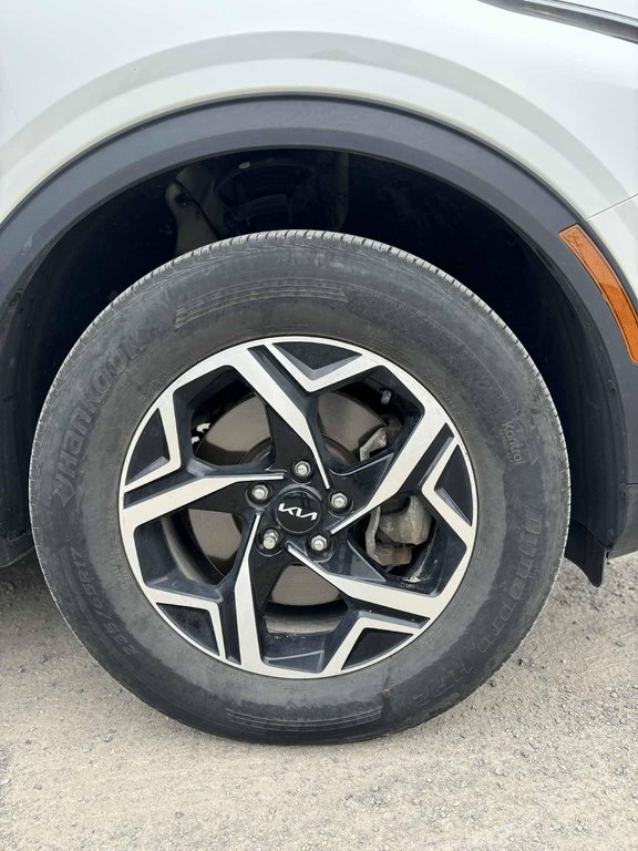 Kia Sportage LX, AWD, JAMAIS ACCIDENTÉ, MAGS 2023 à Mirabel, Québec - 5 - w1024h768px