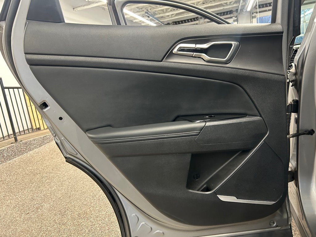 Kia Sportage EX, JAMAIS ACCIDENTÉ, CUIR, TOIT, AWD, GPS 2023 à Mirabel, Québec - 31 - w1024h768px