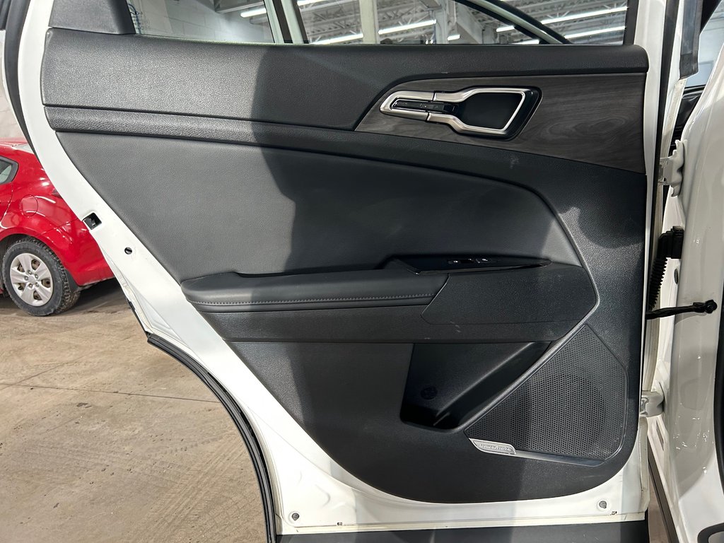 Kia Sportage X-Line Limited, JAMAIS ACCIDENTÉ, 8 PNEUS, CUIR 2023 à Mirabel, Québec - 36 - w1024h768px