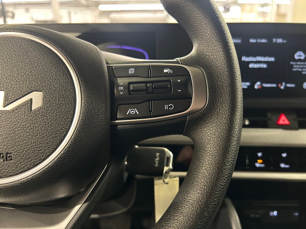 Kia Sportage LX, JAMAIS ACCIDENTÉ, AWD, SIÈGES CHAUFFANTS 2025 à Mirabel, Québec - 15 - w1024h768px