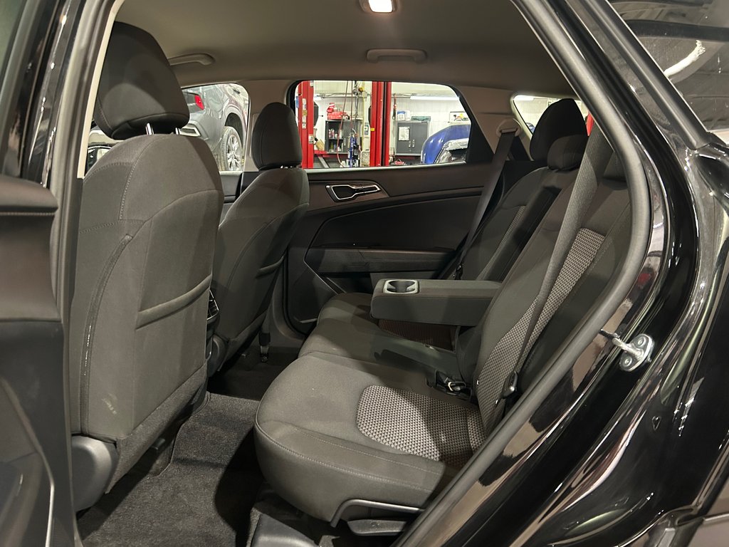Kia Sportage LX, JAMAIS ACCIDENTÉ, AWD, SIÈGES CHAUFFANTS 2025 à Mirabel, Québec - 27 - w1024h768px