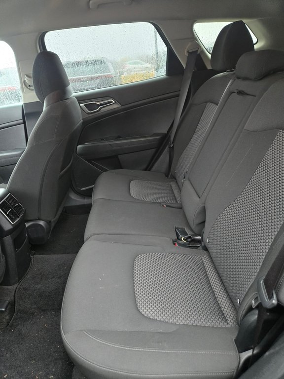 Kia Sportage LX, JAMAIS ACCIDENTÉ, AWD, SIÈGES CHAUFFANTS 2025 à Mirabel, Québec - 18 - w1024h768px