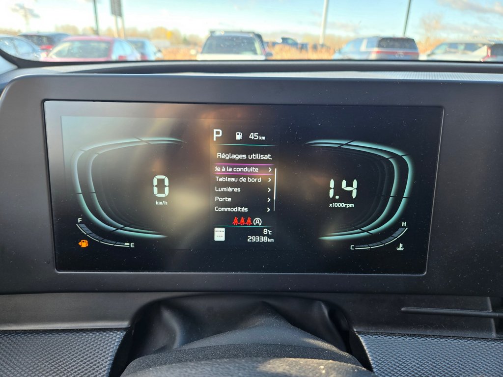 Kia Sportage LX, JAMAIS ACCIDENTÉ, AWD, SIÈGES CHAUFFANTS 2025 à Mirabel, Québec - 10 - w1024h768px