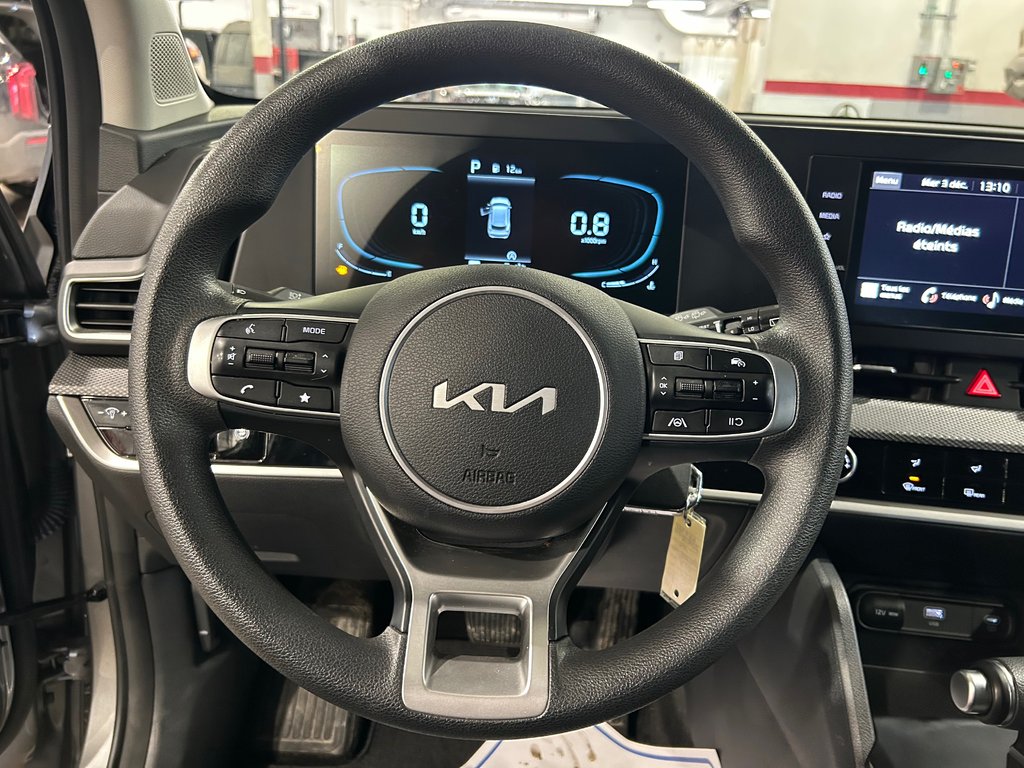 Kia Sportage LX, JAMAIS ACCIDENTÉ, AWD, SIÈGES CHAUFFANTS 2025 à Mirabel, Québec - 10 - w1024h768px