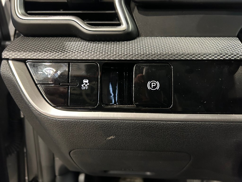 Kia Sportage LX, JAMAIS ACCIDENTÉ, AWD, SIÈGES CHAUFFANTS 2025 à Mirabel, Québec - 21 - w1024h768px