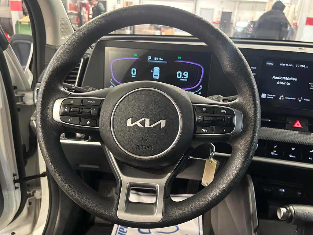 Kia Sportage LX, JAMAIS ACCIDENTÉ, AWD, SIÈGES CHAUFFANTS 2025 à Mirabel, Québec - 10 - w1024h768px