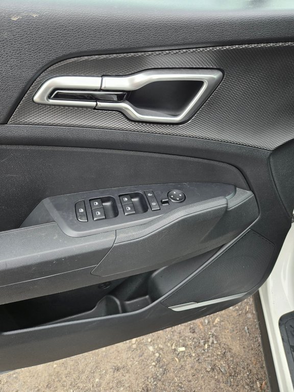 Kia Sportage LX, JAMAIS ACCIDENTÉ, AWD, SIÈGES CHAUFFANTS, MAGS 2025 à Mirabel, Québec - 7 - w1024h768px