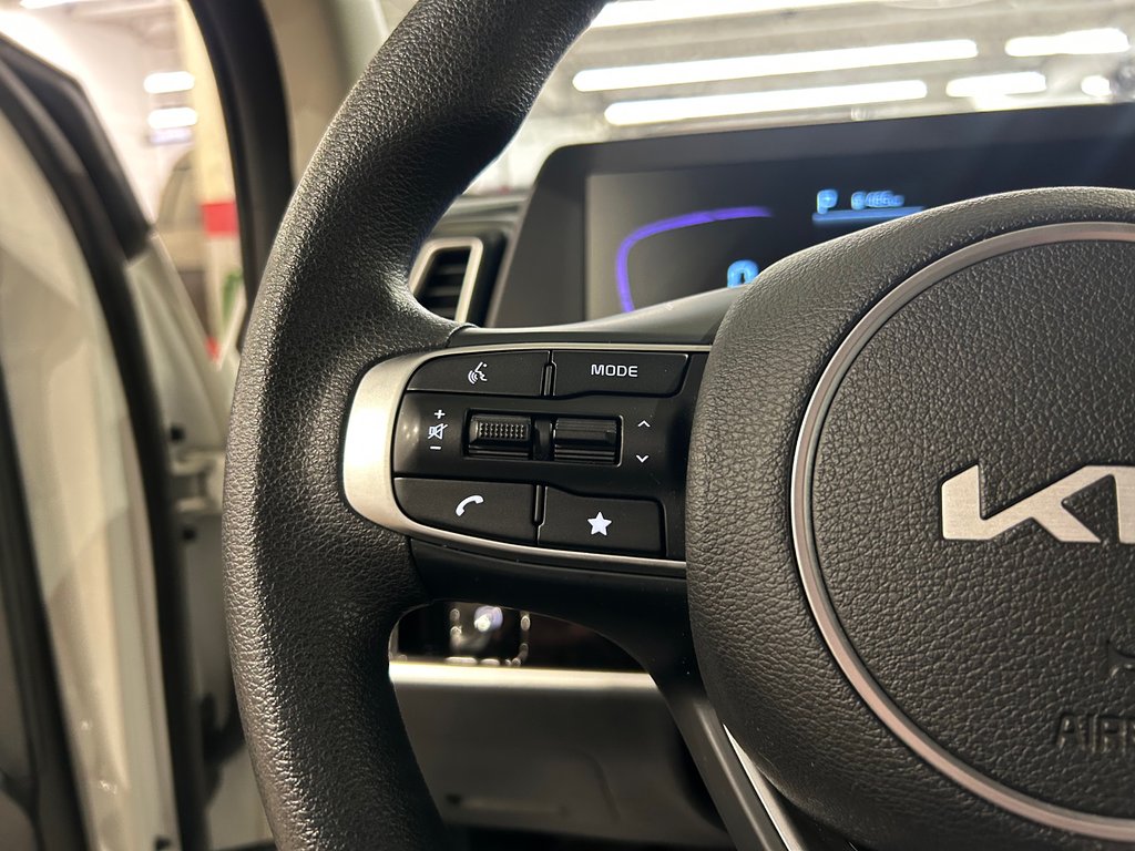 Kia Sportage LX, JAMAIS ACCIDENTÉ, AWD, SIÈGES CHAUFFANTS, MAGS 2025 à Mirabel, Québec - 14 - w1024h768px