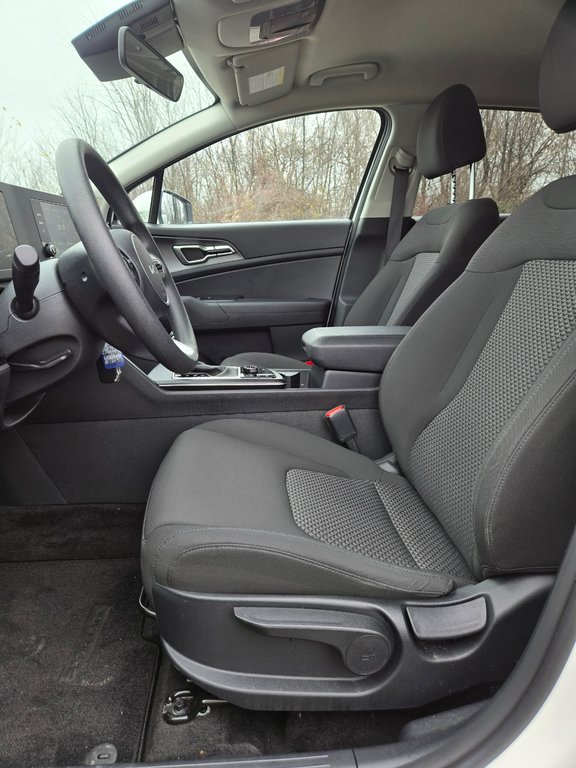 Kia Sportage LX, JAMAIS ACCIDENTÉ, AWD, SIÈGES CHAUFFANTS, MAGS 2025 à Mirabel, Québec - 8 - w1024h768px