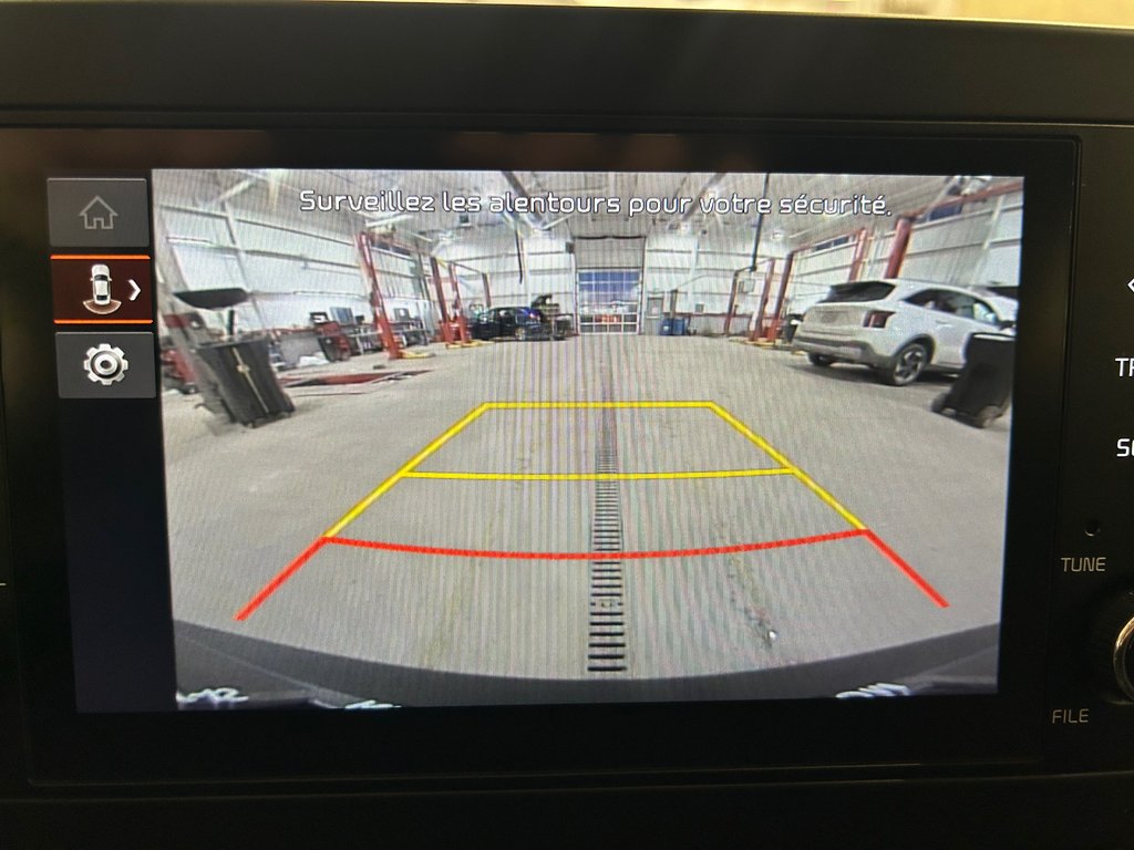 Kia Sportage LX, JAMAIS ACCIDENTÉ, AWD, SIÈGES CHAUFFANTS, MAGS 2025 à Mirabel, Québec - 17 - w1024h768px