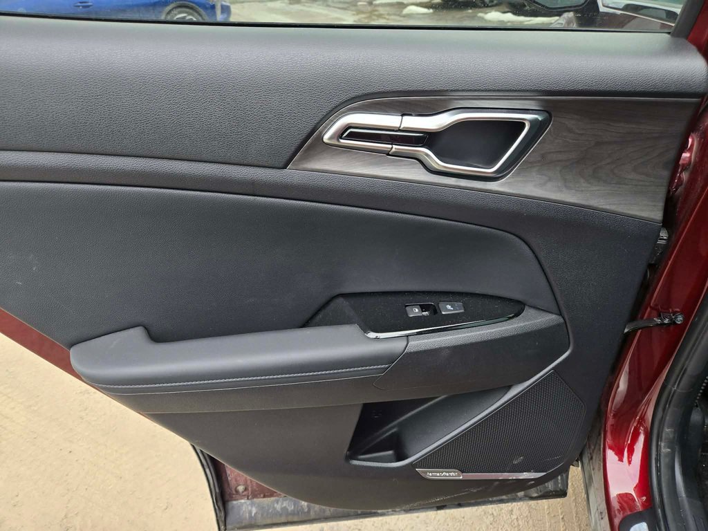 Kia Sportage X-Line Limited, JAMAIS ACCIDENTÉ, CUIR, TOIT, AWD 2025 à Mirabel, Québec - 20 - w1024h768px