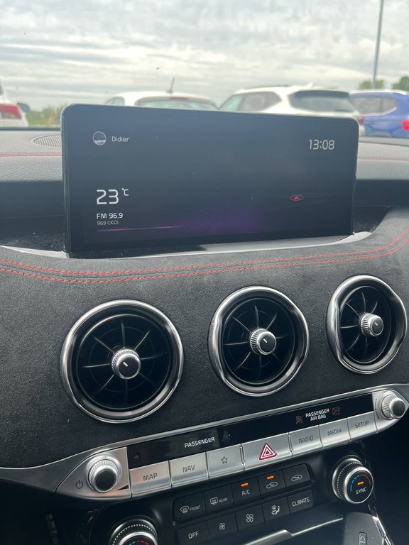 2022 Kia Stinger GT ELITE, 8 PNEUS, HUD, SUÈDE, AWD, V6 in Mirabel, Quebec - 16 - w1024h768px