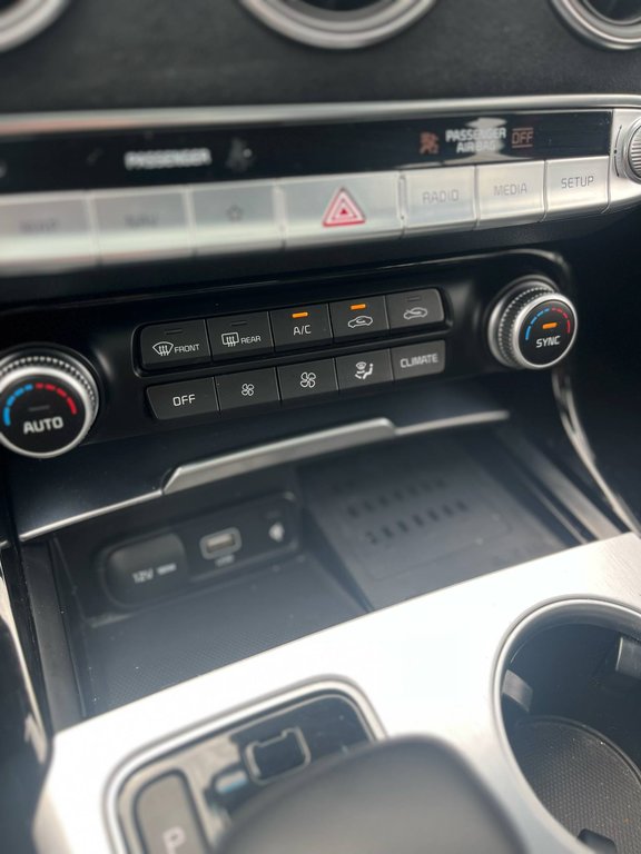 2022 Kia Stinger GT ELITE, 8 PNEUS, HUD, SUÈDE, AWD, V6 in Mirabel, Quebec - 21 - w1024h768px