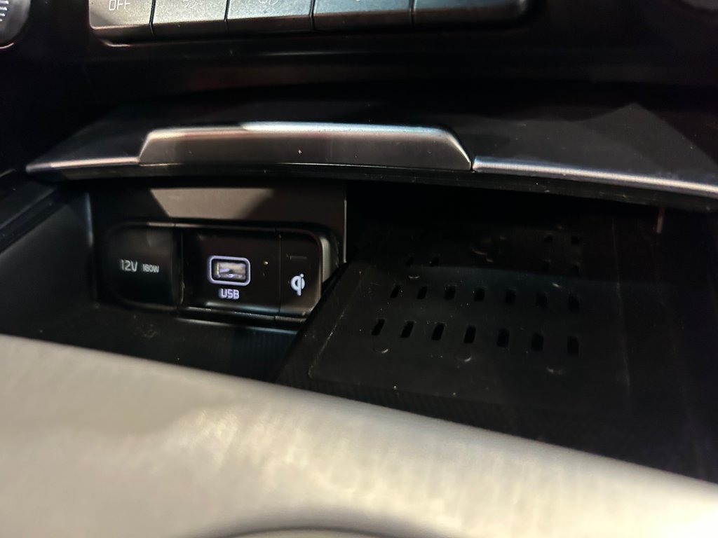 2023 Kia Stinger GT ELITE, JAMAIS ACCIDENTÉ, V6, HUD in Mirabel, Quebec - 28 - w1024h768px