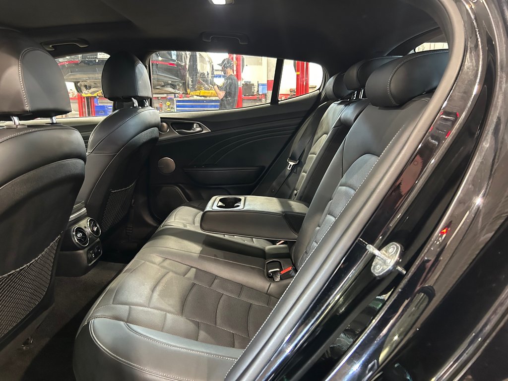 2023 Kia Stinger GT ELITE, JAMAIS ACCIDENTÉ, V6, HUD in Mirabel, Quebec - 33 - w1024h768px