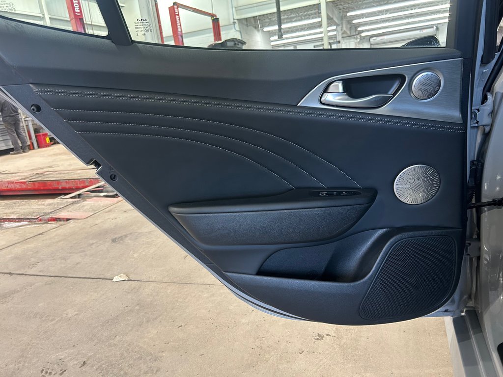 Kia Stinger GT ELITE, JAMAIS ACCIDENTÉ, AWD, CUIR, TOIT, V6 2023 à Mirabel, Québec - 36 - w1024h768px
