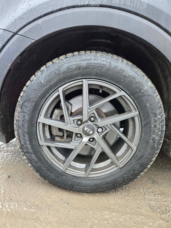 Kia Telluride SX, JAMAIS ACCIDENTÉ, 8 PNEUS, 8 MAGS, 7 PASSAGERS 2022 à Mirabel, Québec - 6 - w1024h768px