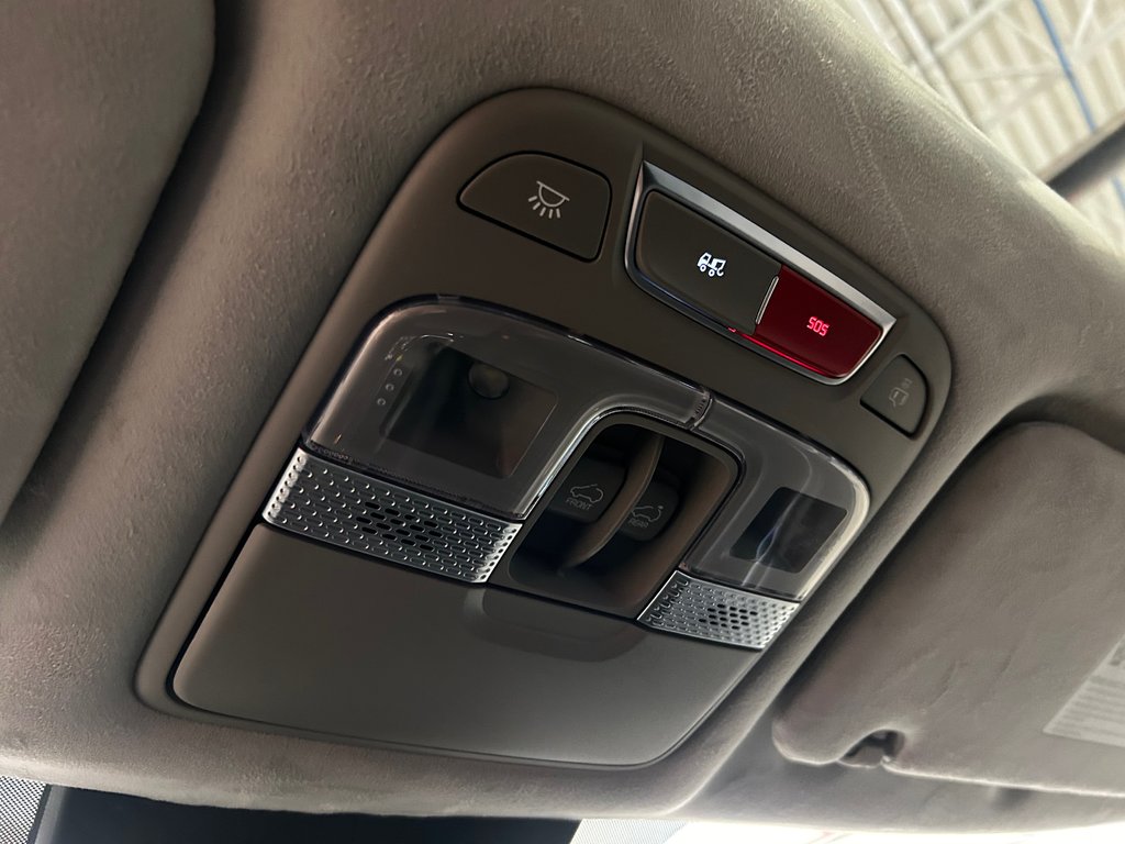 2023 Kia Telluride SX L, GPS, HUB, TOIT, AWD, 7 PASSAGERS in Mirabel, Quebec - 36 - w1024h768px