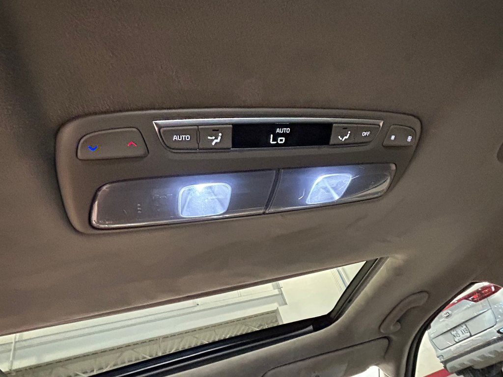 2023 Kia Telluride SX L, GPS, HUB, TOIT, AWD, 7 PASSAGERS in Mirabel, Quebec - 33 - w1024h768px