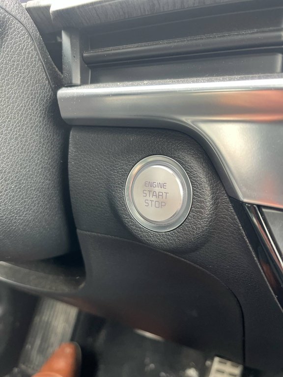 2023 Kia Telluride SX, 8 PASSAGERS, CUIR, TOIT, AWD, HITCH, GPS in Mirabel, Quebec - 23 - w1024h768px
