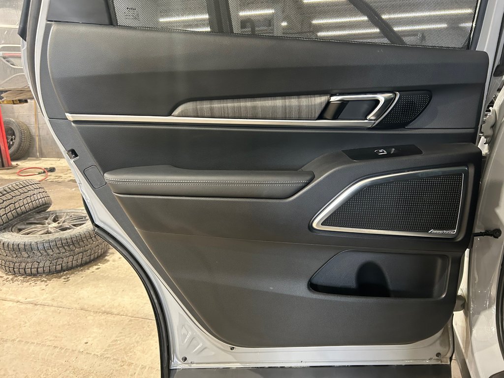 Kia Telluride SX, 8 PASSAGERS, CUIR, TOIT, AWD, HITCH, GPS 2023 à Mirabel, Québec - 31 - w1024h768px