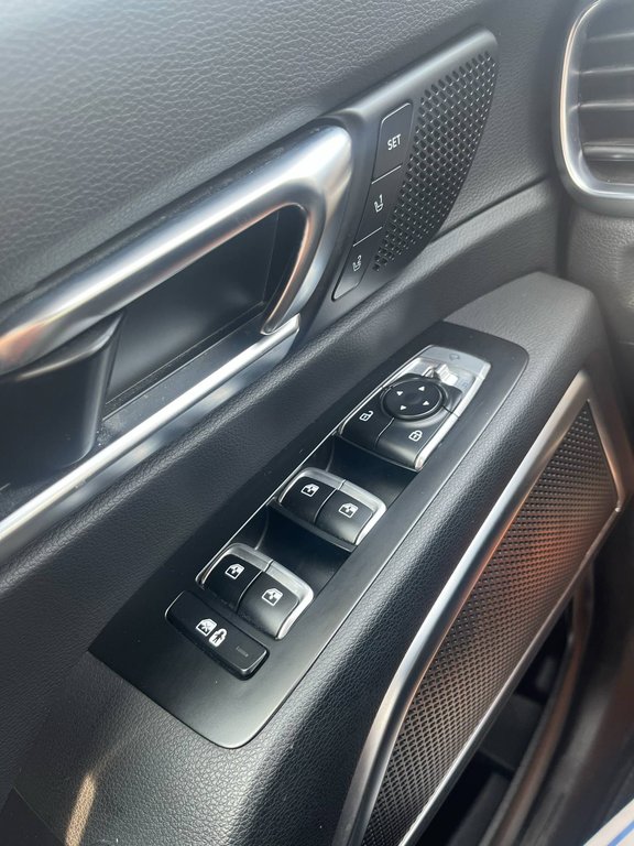 2023 Kia Telluride SX, 8 PASSAGERS, CUIR, TOIT, AWD, HITCH, GPS in Mirabel, Quebec - 7 - w1024h768px