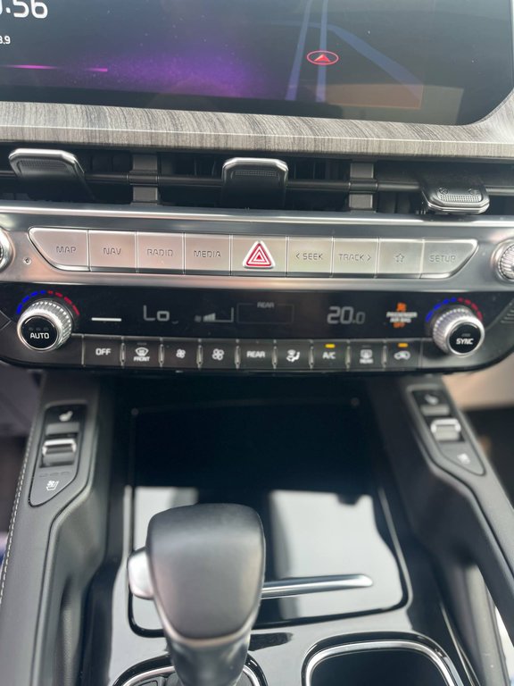 2023 Kia Telluride SX, 8 PASSAGERS, CUIR, TOIT, AWD, HITCH, GPS in Mirabel, Quebec - 23 - w1024h768px