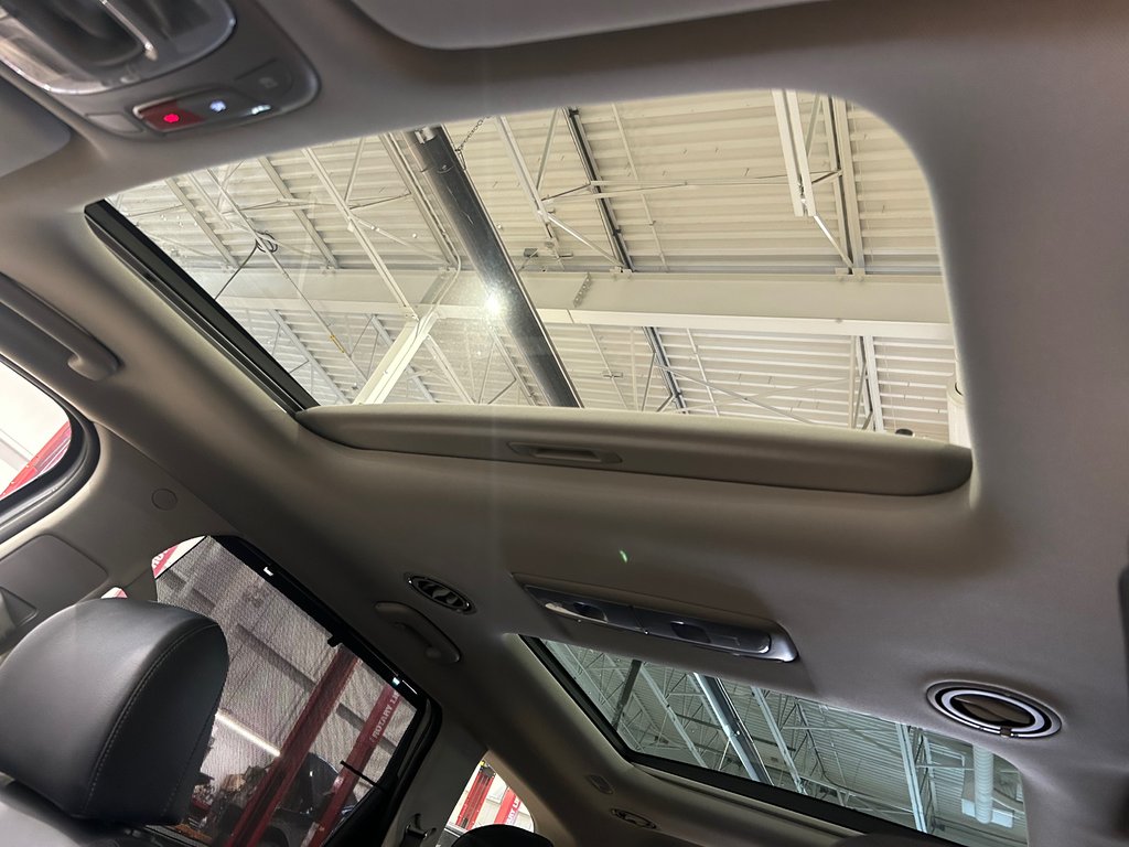 Kia Telluride SX, 8 PASSAGERS, CUIR, TOIT, AWD, HITCH, GPS 2023 à Mirabel, Québec - 19 - w1024h768px