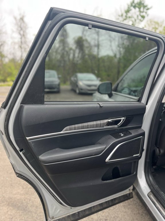 2023 Kia Telluride SX, 8 PASSAGERS, CUIR, TOIT, AWD, HITCH, GPS in Mirabel, Quebec - 24 - w1024h768px